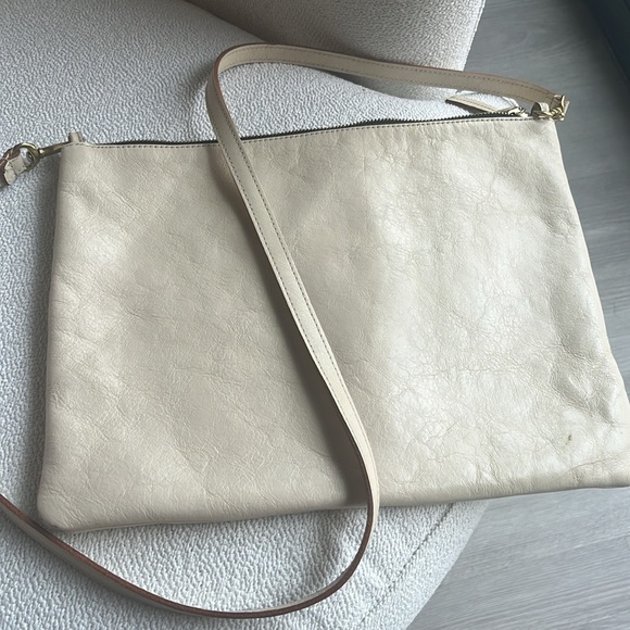 Clare V Sac Bretelle light nude with yellowish tint 12  by 9 - Picture 4 of 11